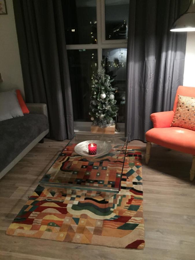 Luxury Riverside 2 Bedroomed Apartment With Balcony Newport  Eksteriør billede